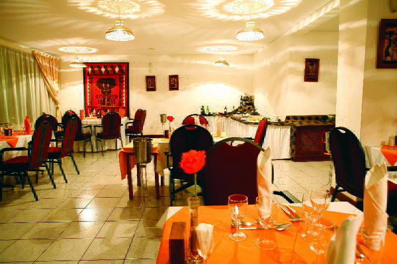Lichinga Hotel By Montebelo المطعم الصورة